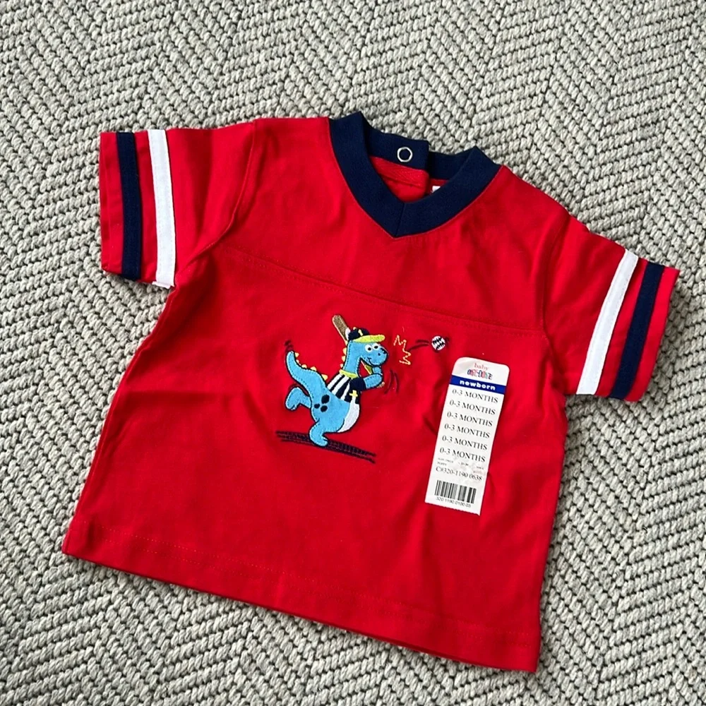 NWT tee shirt
